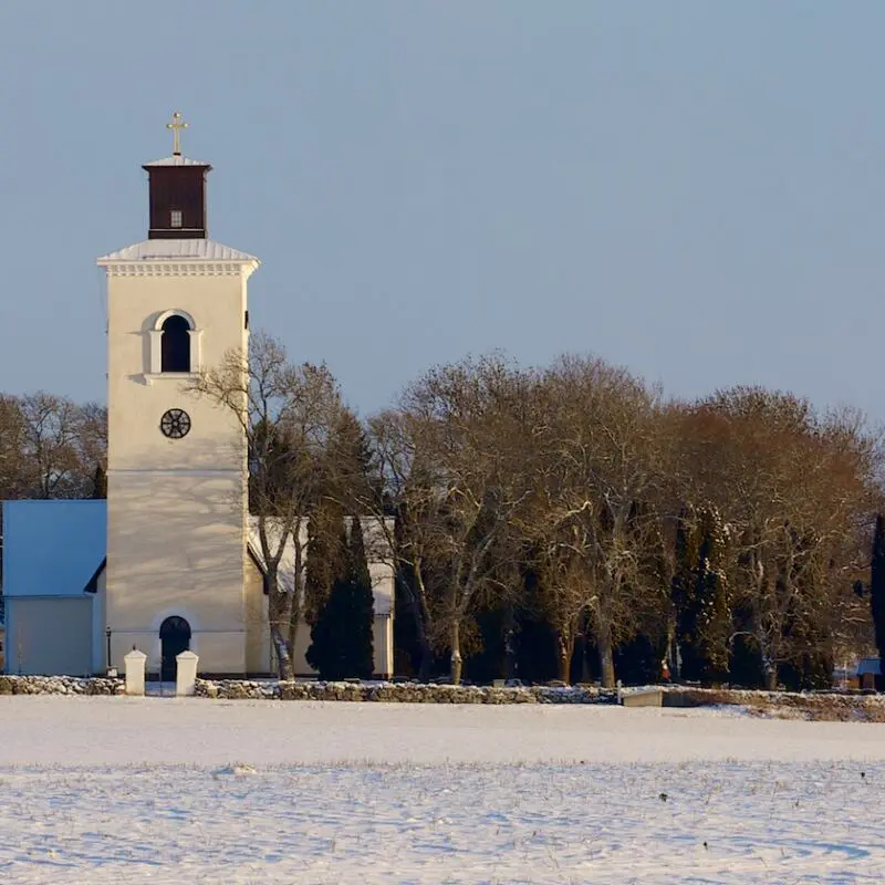 Simtuna kyrka