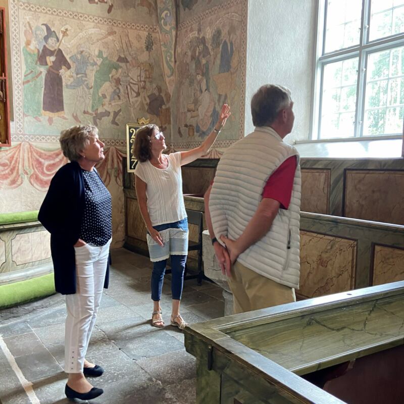 Albertus Pictor and the medieval world in Husby-Sjutolft 1 guided tour of the church 1