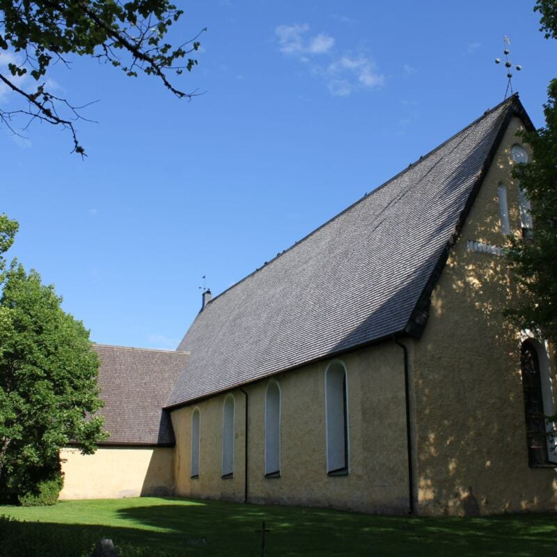 veckholms kyrka1